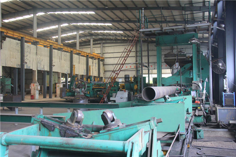 螺旋管生產(chǎn)機(jī)組